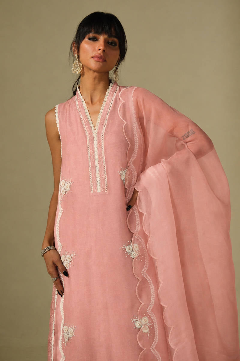 TOFFEE ROSE IN PINK | DHOOP | FARIDA HASAN
