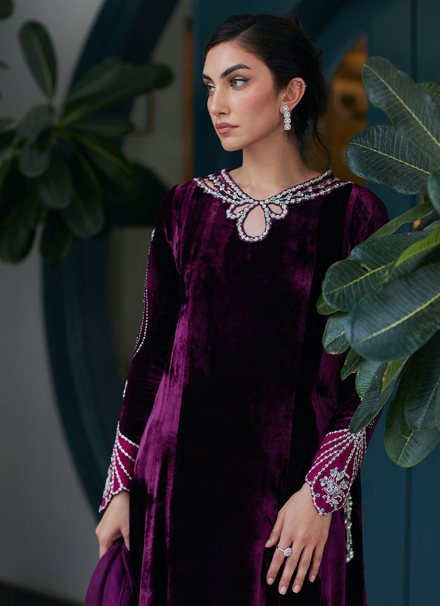 Nuha Plum Shirt And Silk Dupatta | Velvet | FARAH TALIB AZIZ