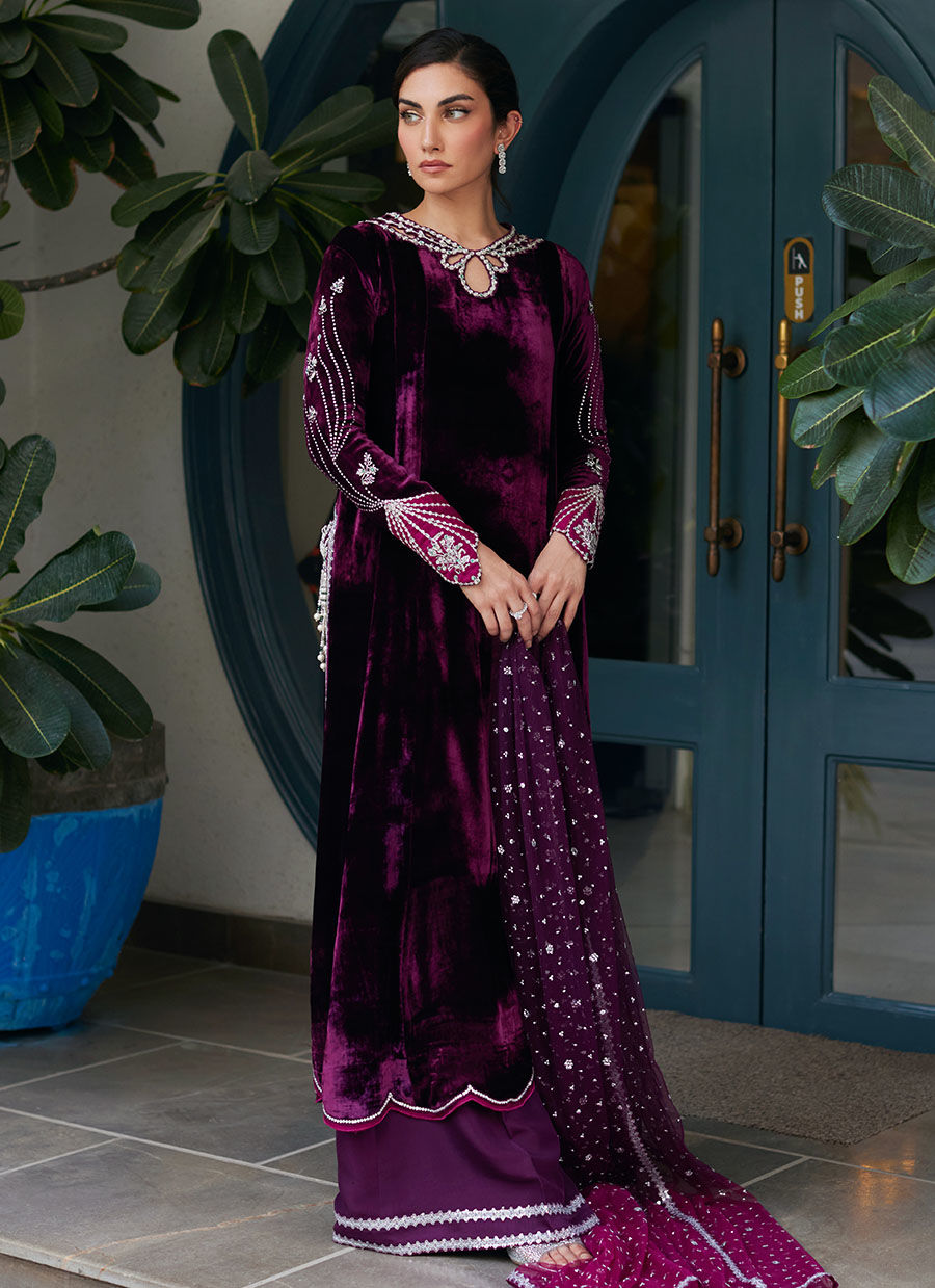 Nuha Plum Shirt And Silk Dupatta | Velvet | FARAH TALIB AZIZ