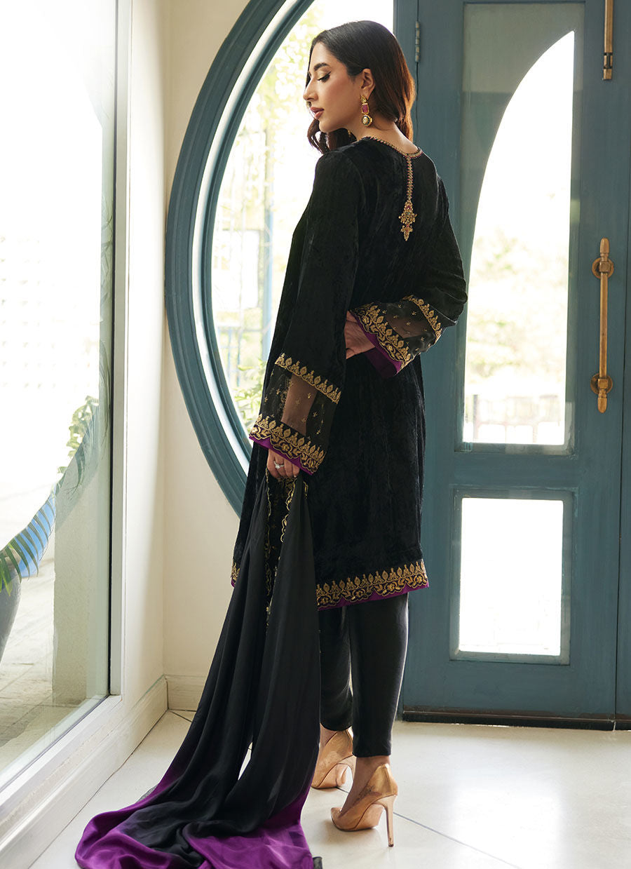 Sabeel Shirt And Dupatta | Velvet | FARAH TALIB AZIZ
