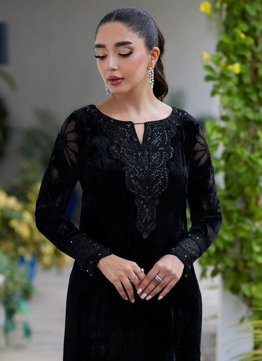 Afrin Onyx Cutwork Shirt | Velvet | FARAH TALIB AZIZ