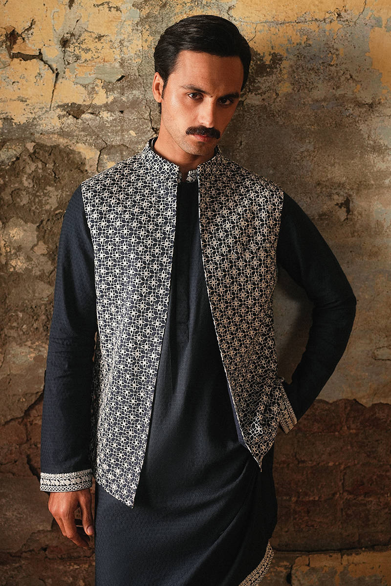 Ariiz |  Luxury Pret '26 | Menswear |  Mohsin Naveed Ranjha