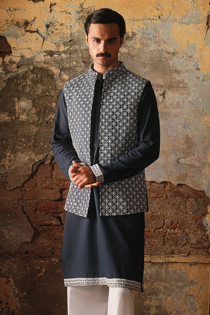 Ariiz |  Luxury Pret '26 | Menswear |  Mohsin Naveed Ranjha