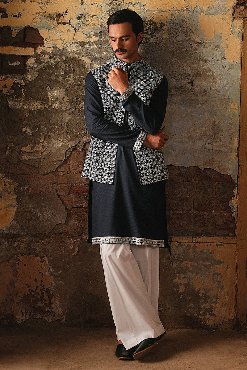 Ariiz |  Luxury Pret '26 | Menswear |  Mohsin Naveed Ranjha