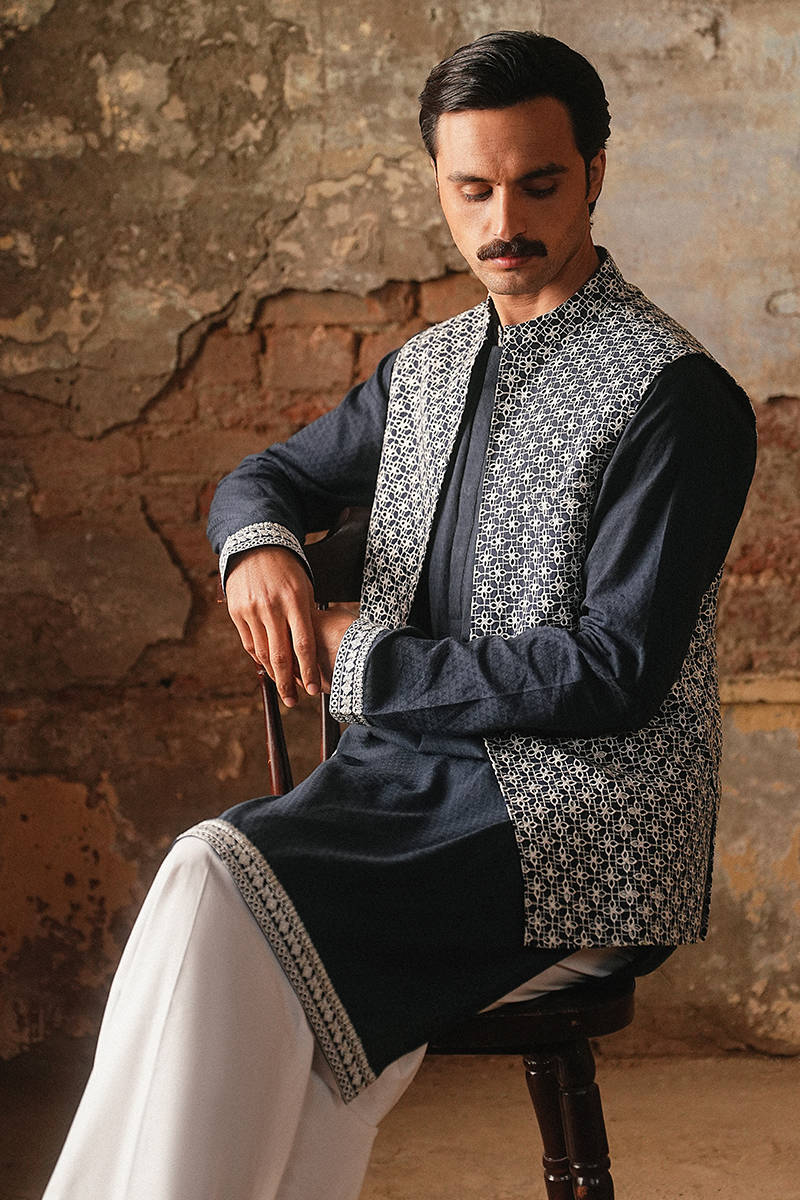 Ariiz |  Luxury Pret '26 | Menswear |  Mohsin Naveed Ranjha
