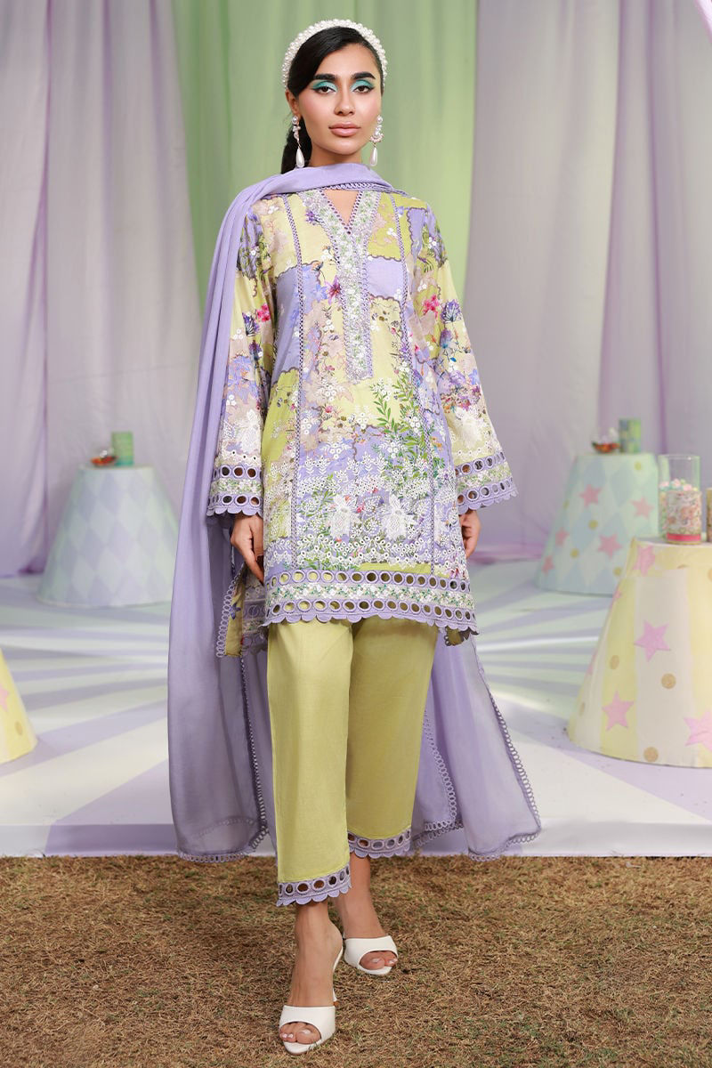 Snazzy | Ansab Jahangir