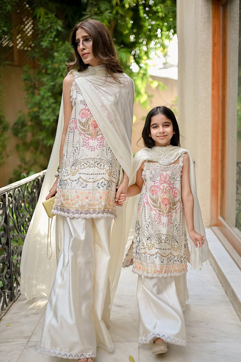 Elysia | Ansab Jahangir