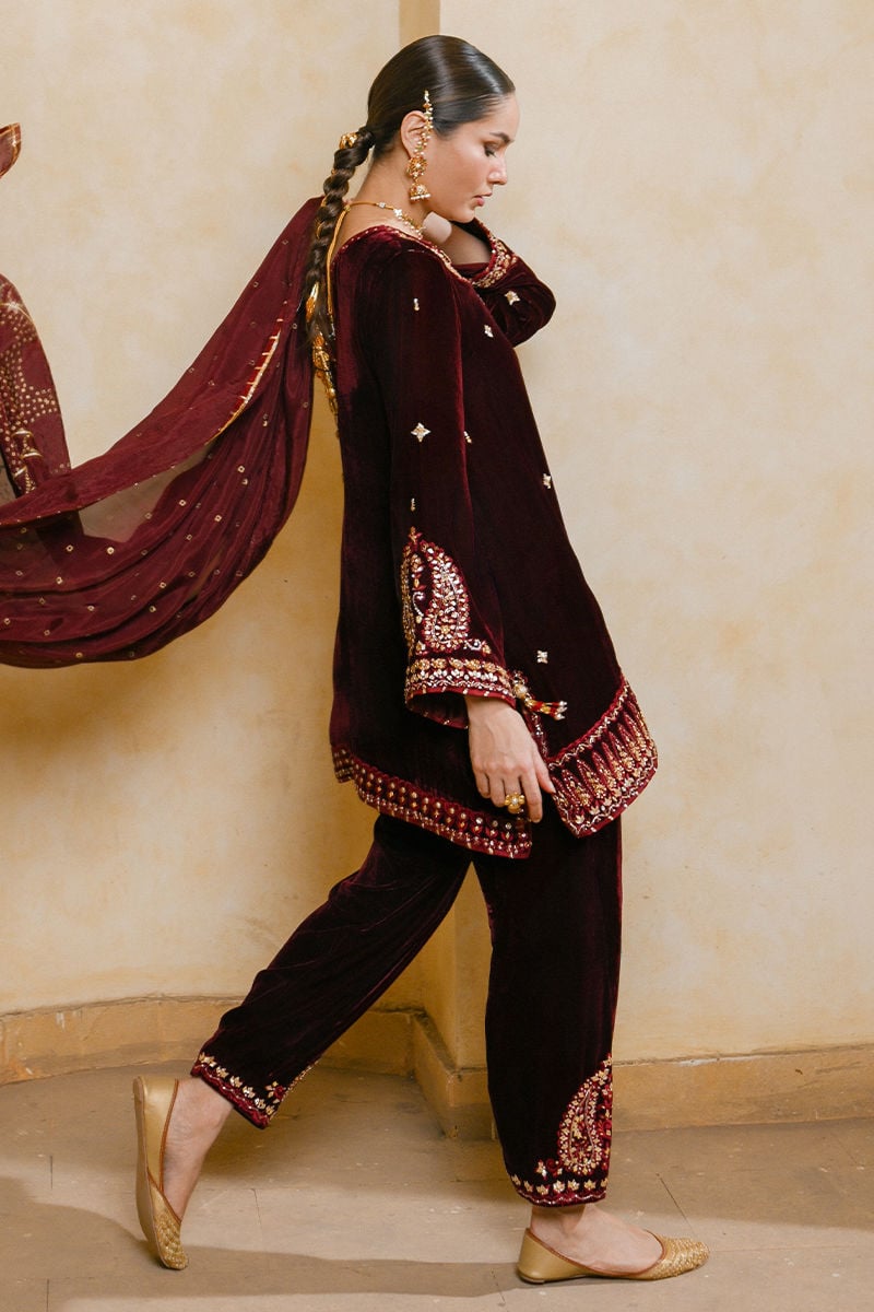 KAHANI SHIRT AND DUPATTA | QISSA LUXURY VELVETS | ANSAB JAHANGIR
