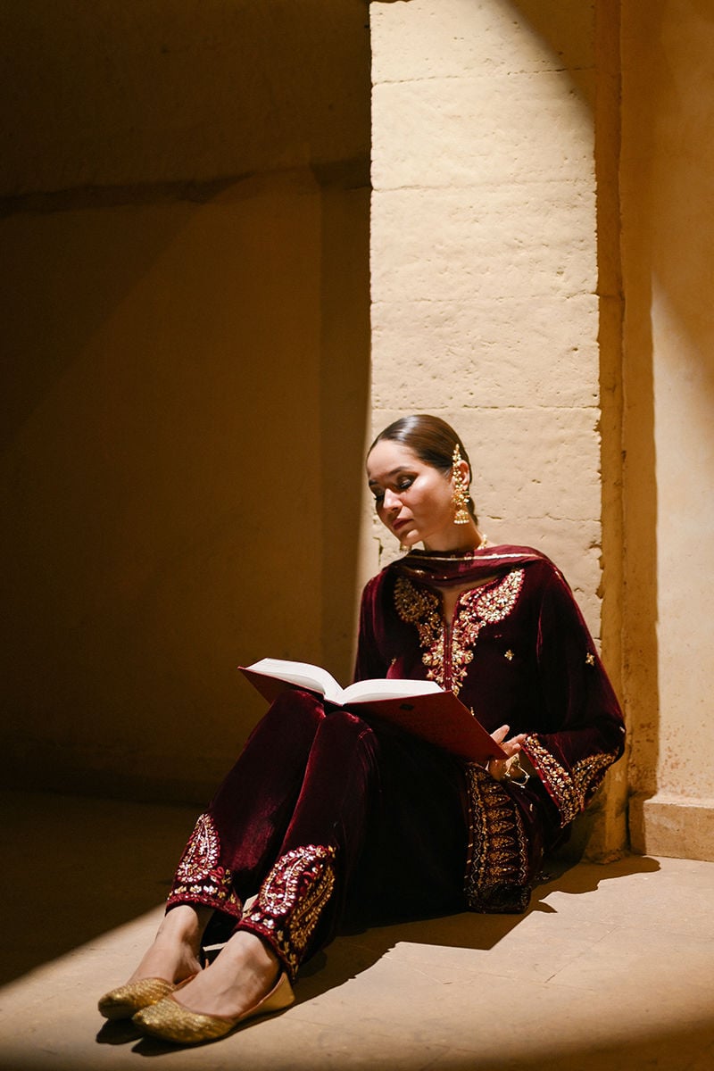 KAHANI SHIRT AND DUPATTA | QISSA LUXURY VELVETS | ANSAB JAHANGIR