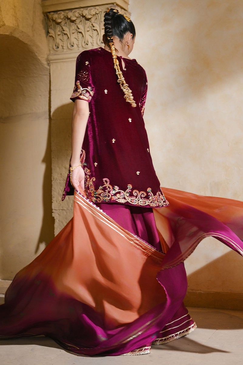 REET SHIRT AND DUPATTA | QISSA LUXURY VELVETS | ANSAB JAHANGIR