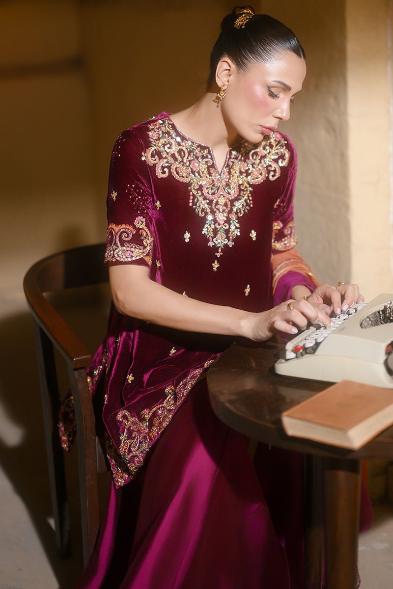 REET SHIRT AND DUPATTA | QISSA LUXURY VELVETS | ANSAB JAHANGIR