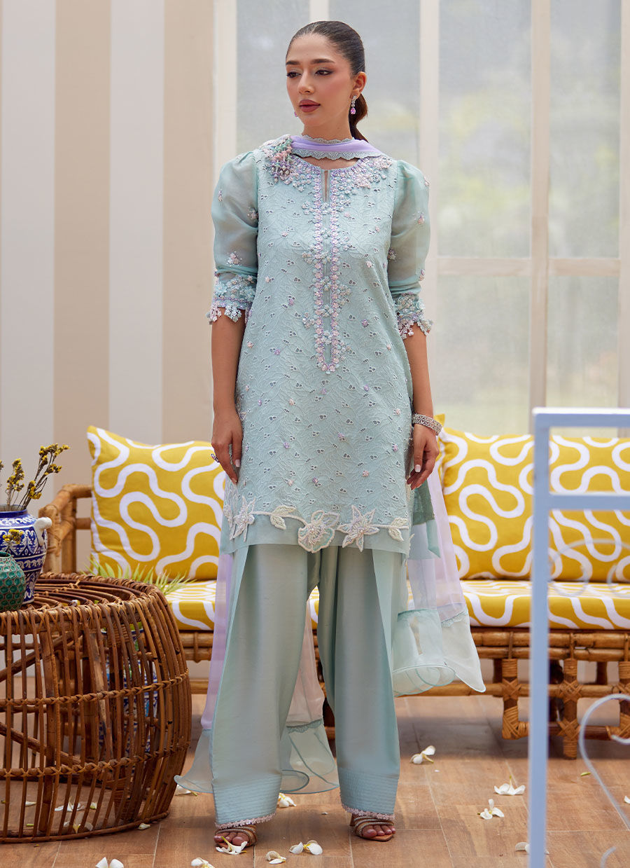 NOA ICE BLUE SHIRT AND DUPATTA | Farah Talib Aziz 2025
