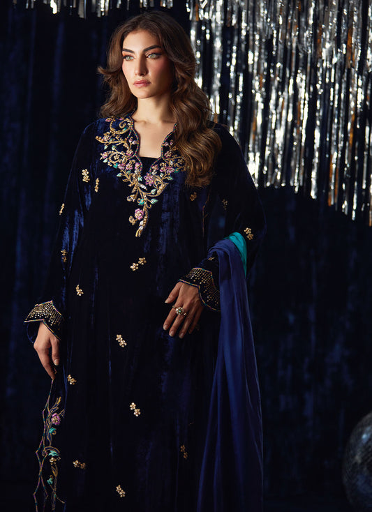 Valeh Navy Shirt And Dupatta | Velvet | FARAH TALIB AZIZ