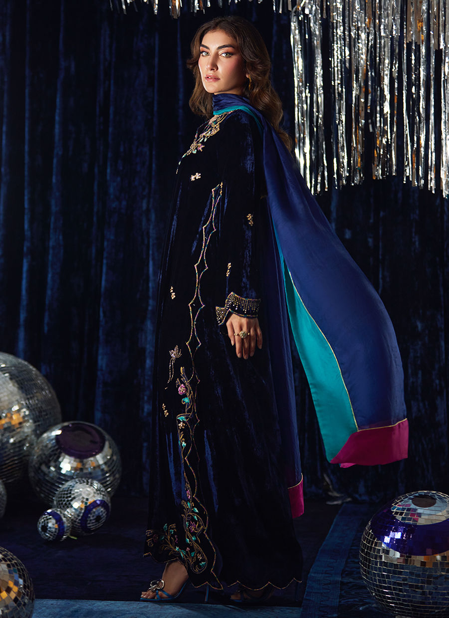 Valeh Navy Shirt And Dupatta | Velvet | FARAH TALIB AZIZ
