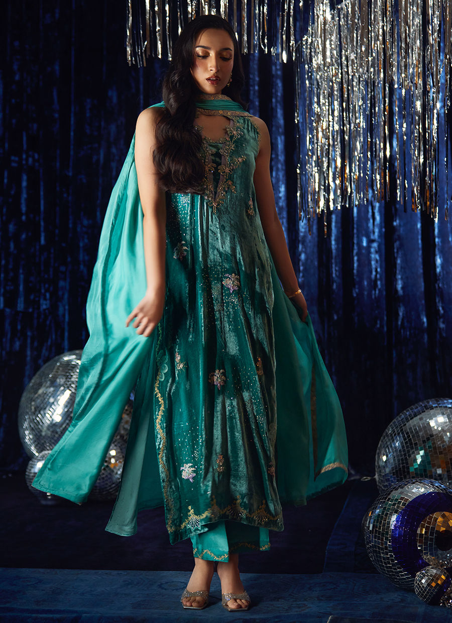 Ansy Aqua Shirt And Dupatta | Velvet | FARAH TALIB AZIZ