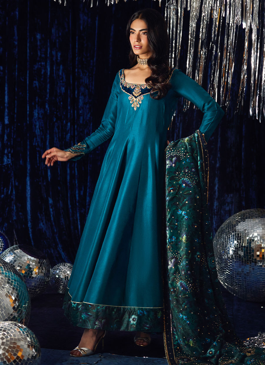 Amura Teal Kalidaar | Velvet | FARAH TALIB AZIZ