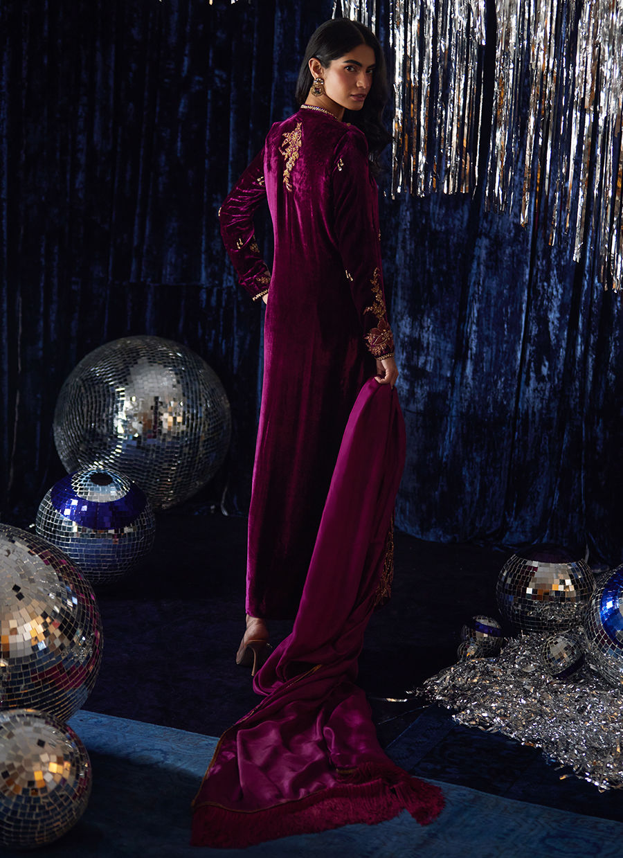 Arwen Magenta Shirt And Dupatta | Velvet | FARAH TALIB AZIZ
