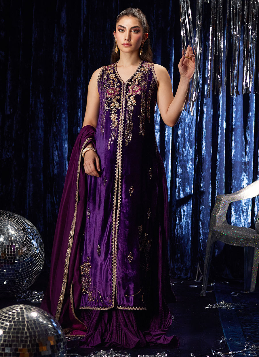 Amima Aubergine Shirt And Dupatta | Velvet | FARAH TALIB AZIZ