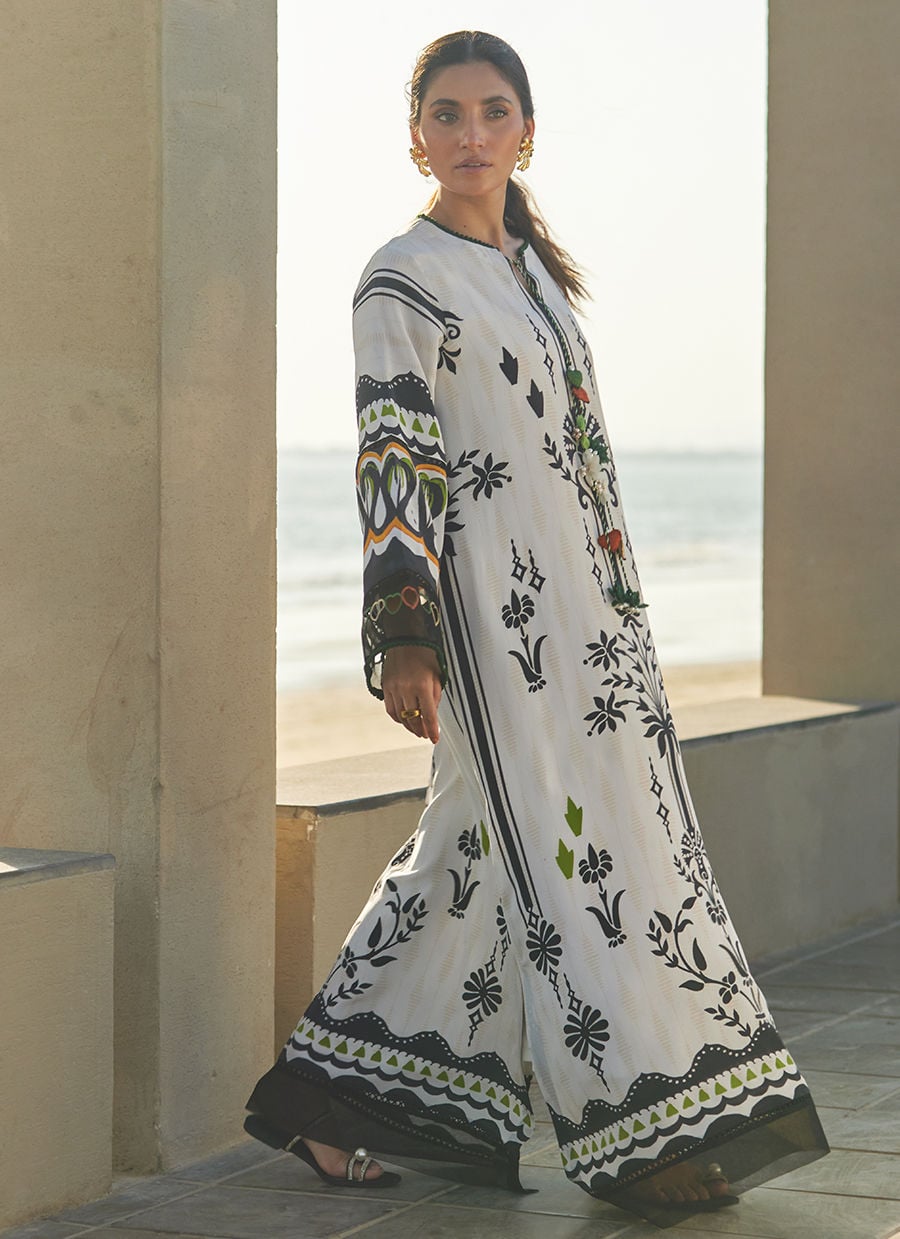 Zenya Crepe Kaftan | Laani - The Kaftan Edit | FARAH TALIB AZIZ