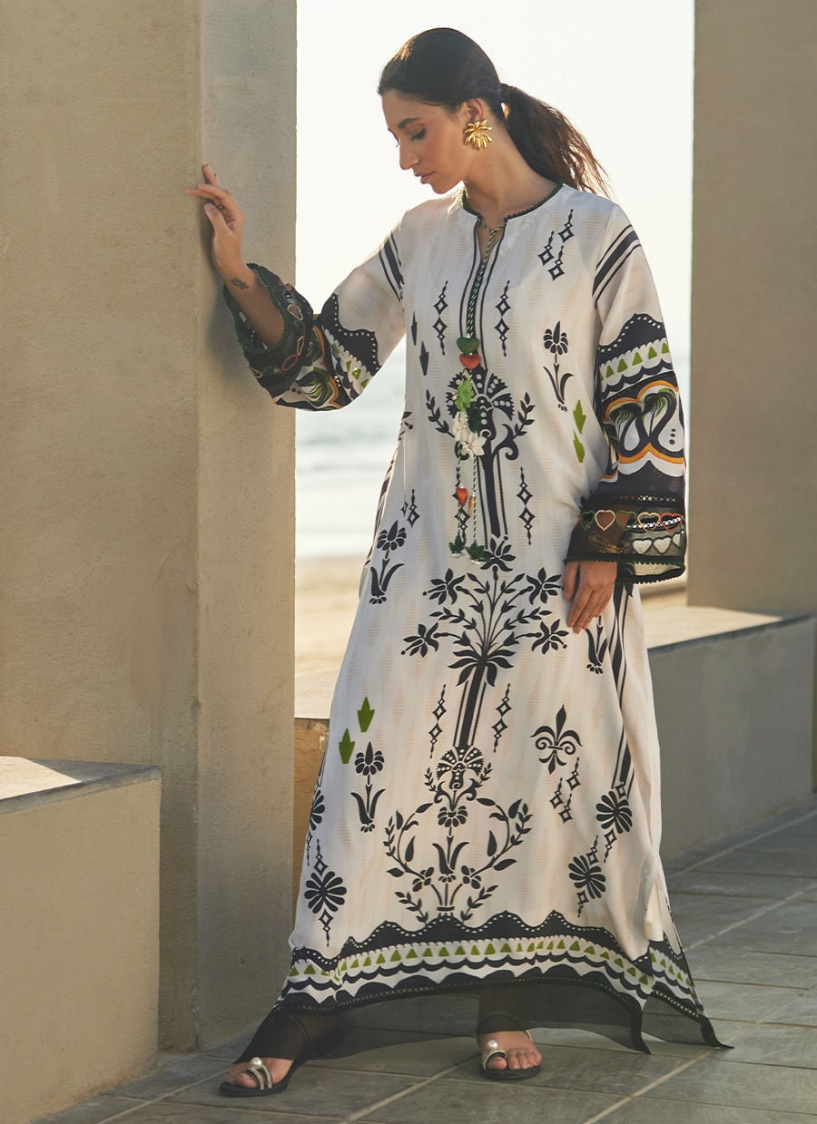 Zenya Crepe Kaftan | Laani - The Kaftan Edit | FARAH TALIB AZIZ
