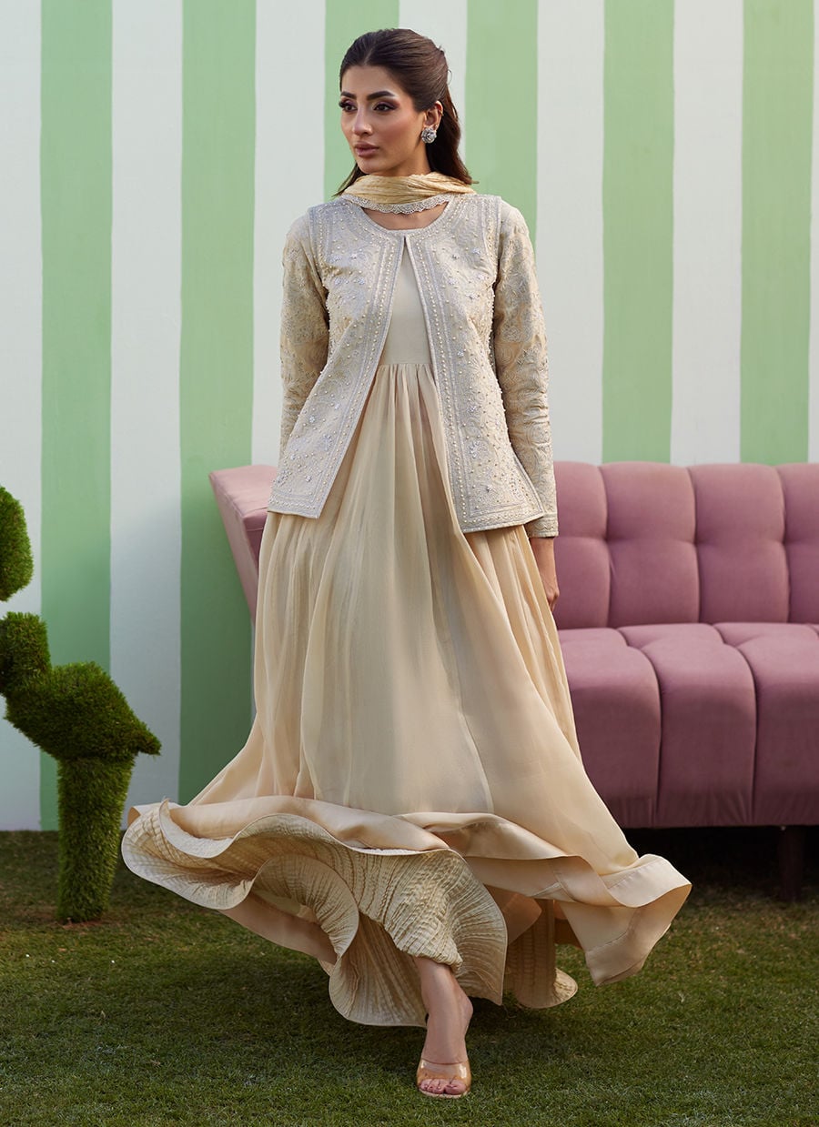 Luma Kalidaar With Dupatta And Pants | Luna Eid '26 | FARAH TALIB AZIZ