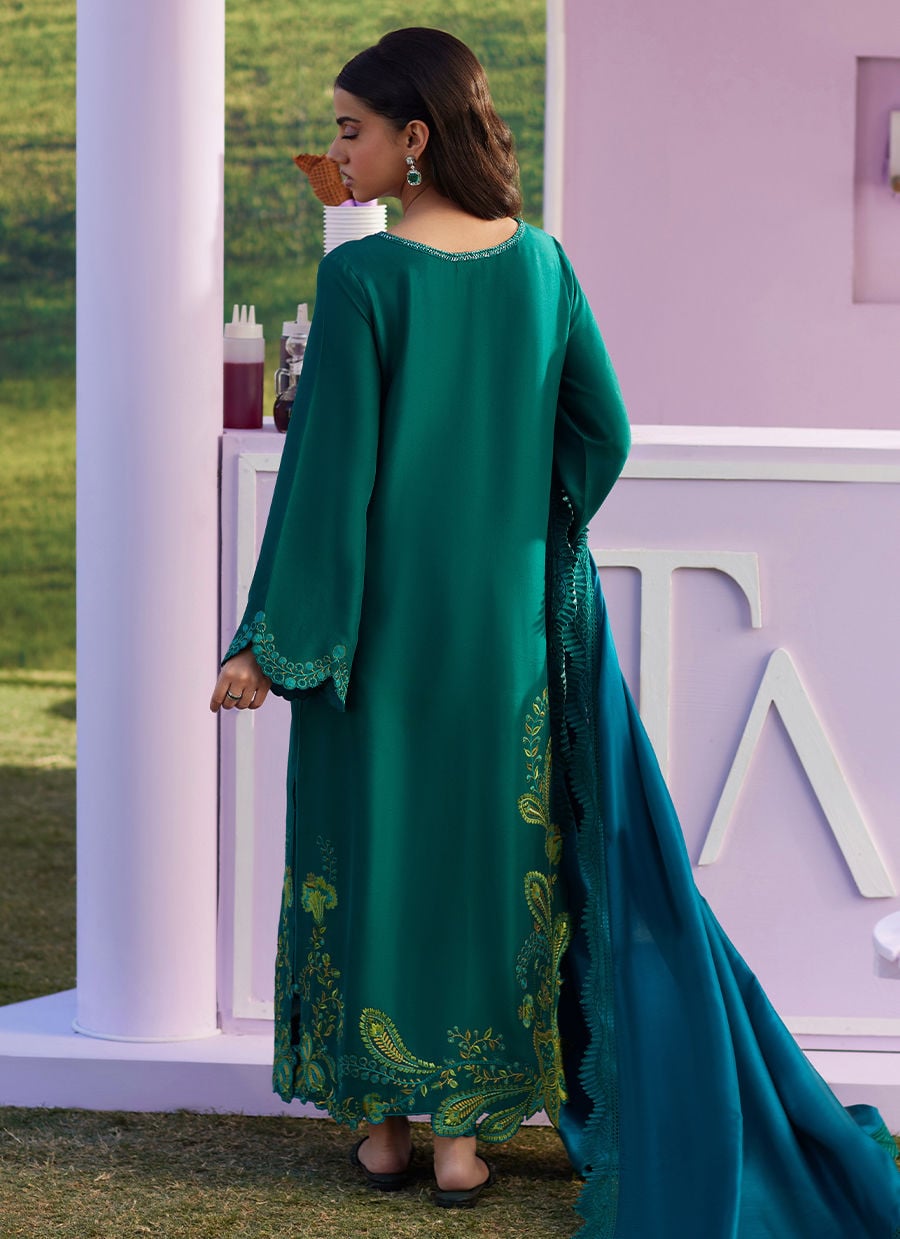 Zayra Shirt And Dupatta | Luna Eid '26 | FARAH TALIB AZIZ