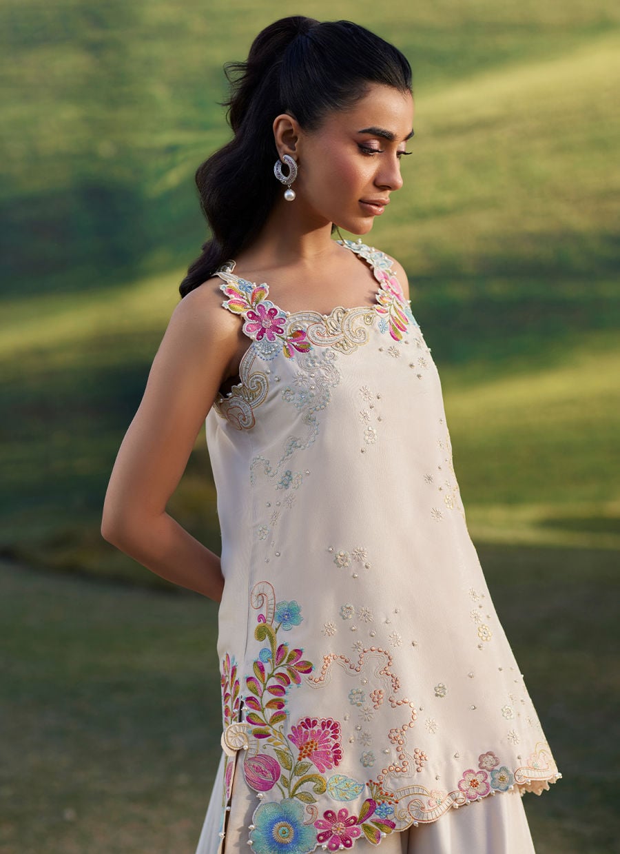 Aira Shirt And Dupatta | Luna Eid '26 | FARAH TALIB AZIZ