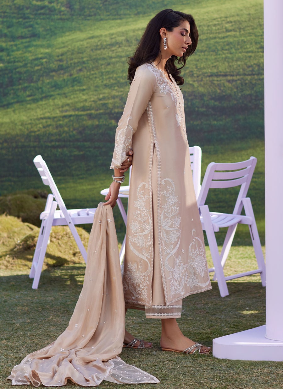 Vaila Shirt And Dupatta | Luna Eid '26 | FARAH TALIB AZIZ