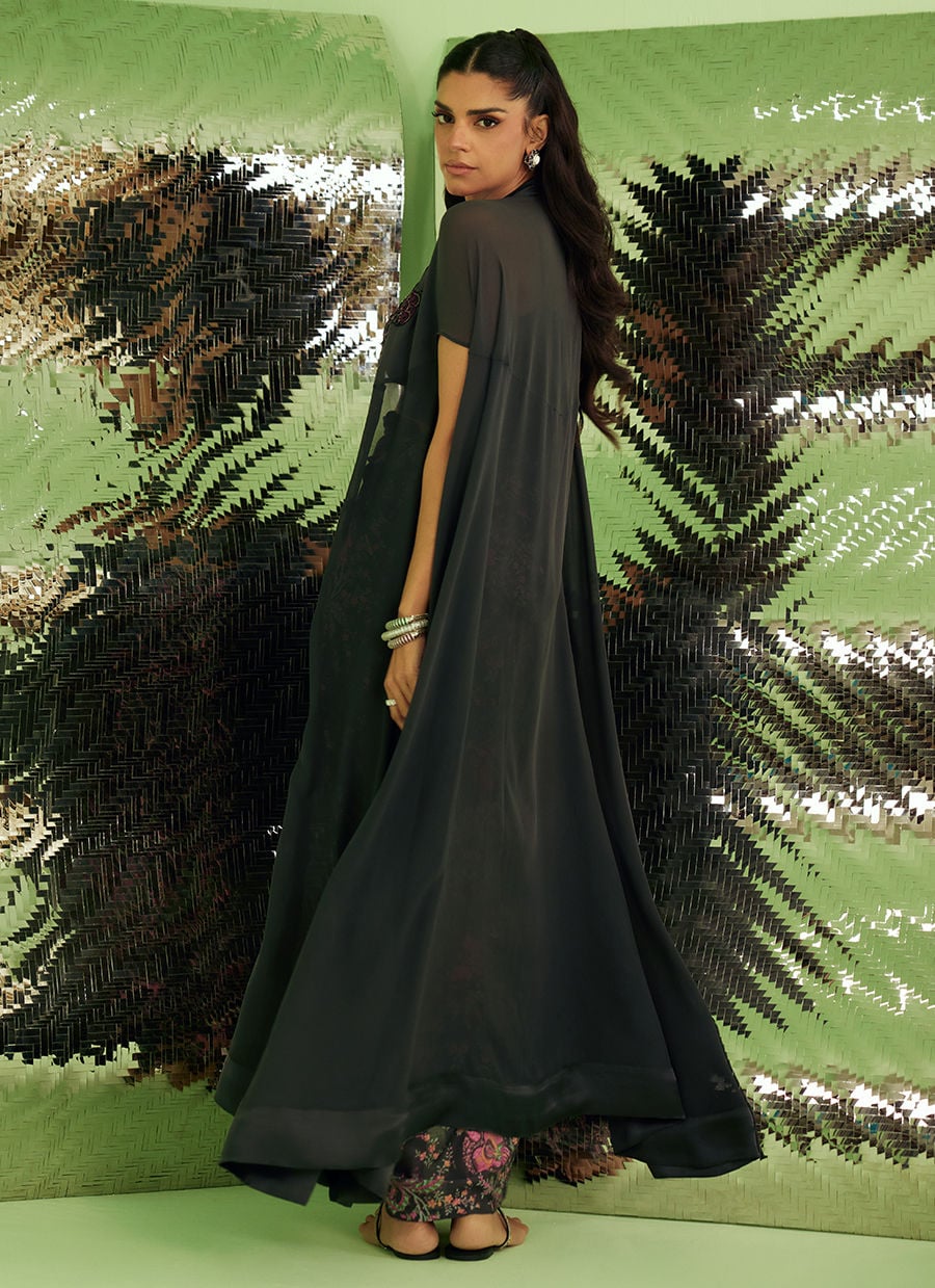 Azalea Cape And Skirt | Veya- A Draped Capsule | FARAH TALIB AZIZ