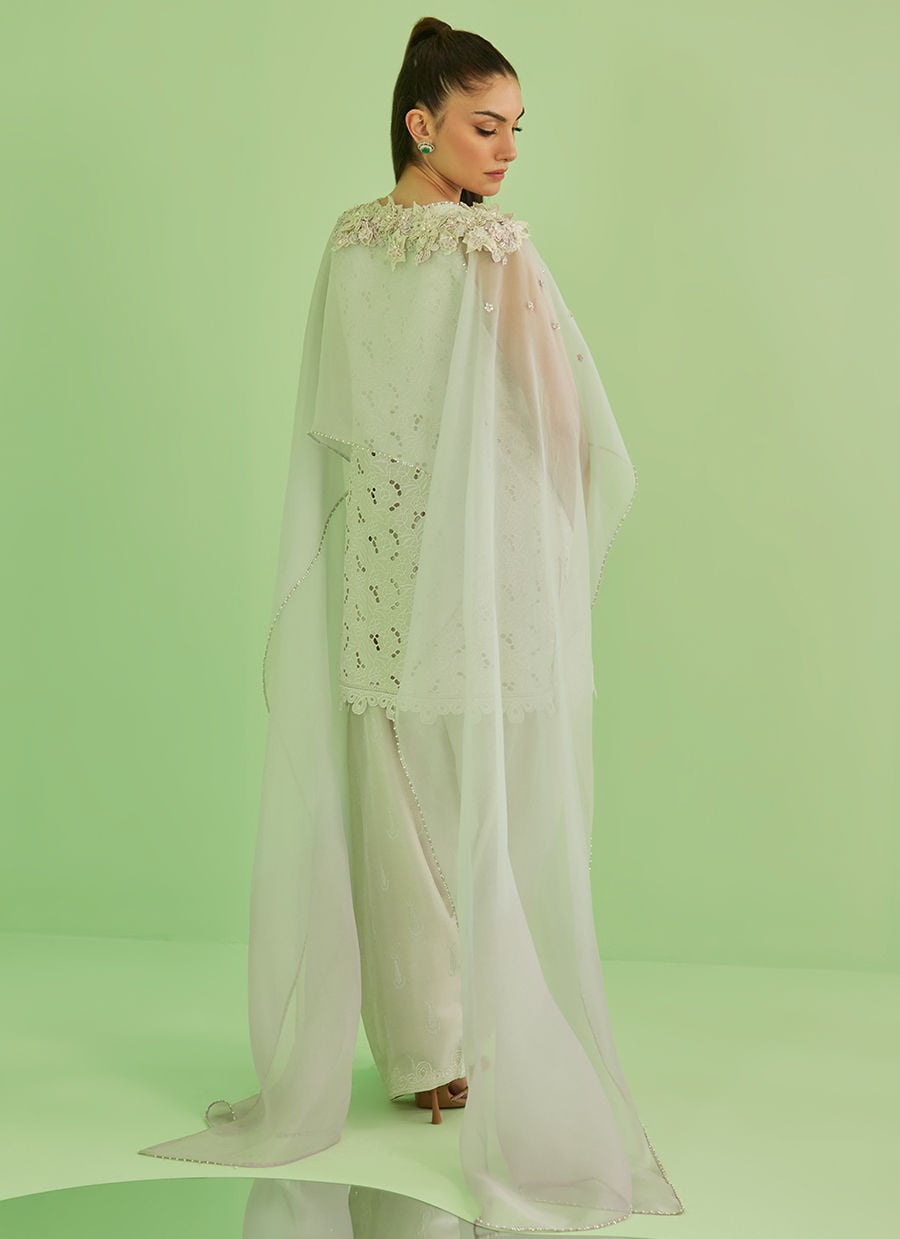 Laine Shirt And Drape Dupatta | Veya- A Draped Capsule | FARAH TALIB AZIZ