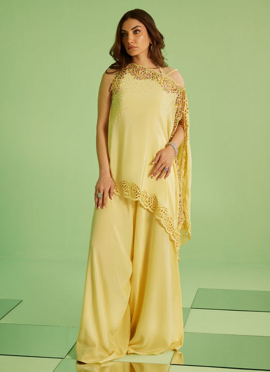 Solenne Shirt And Drape Dupatta With Pants | Veya- A Draped Capsule | FARAH TALIB AZIZ