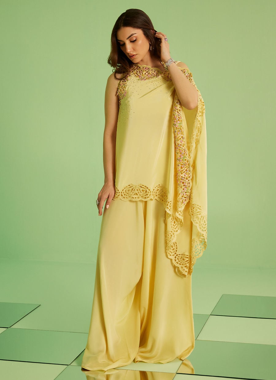 Solenne Shirt And Drape Dupatta With Pants | Veya- A Draped Capsule | FARAH TALIB AZIZ