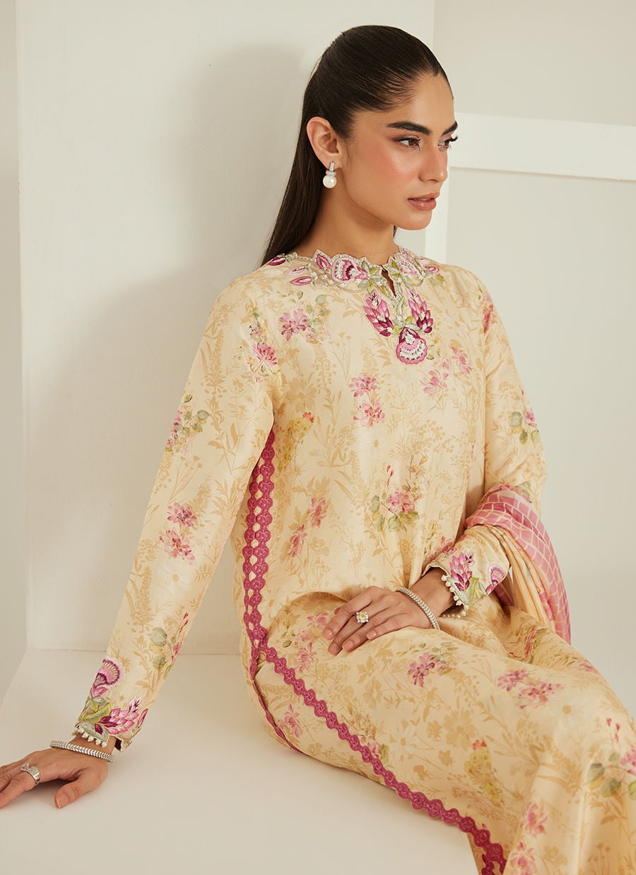 Indira Shirt And Dupatta | Tara Eid'26 | FARAH TALIB AZIZ