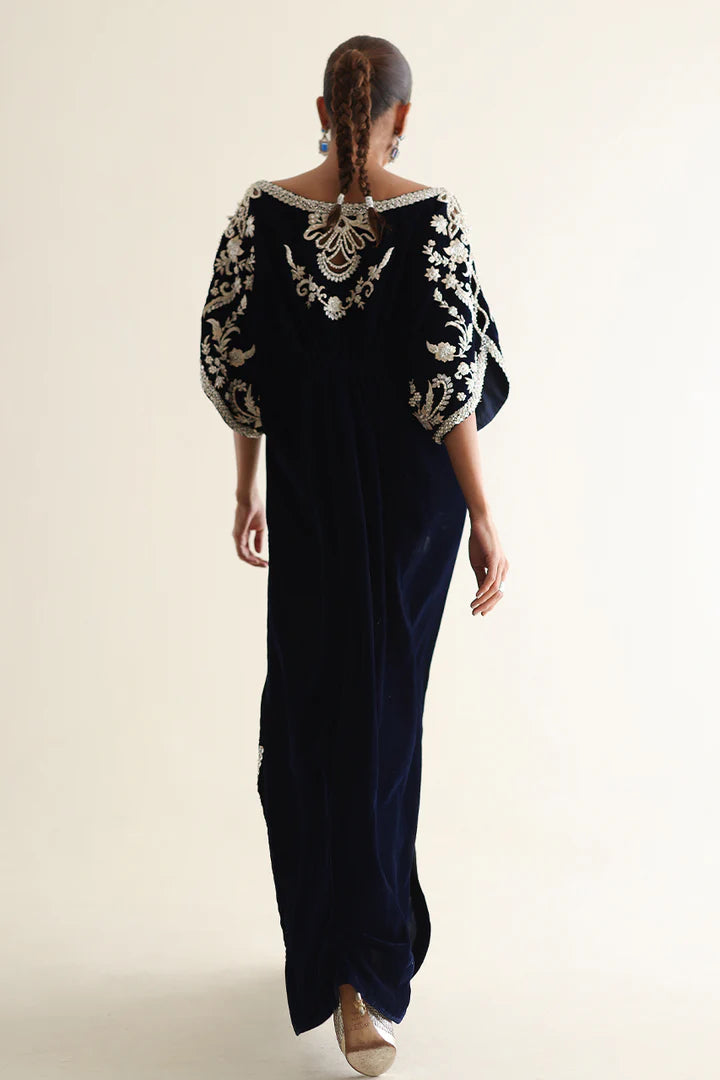 Aylin | Velvet | Nadia Farooqui