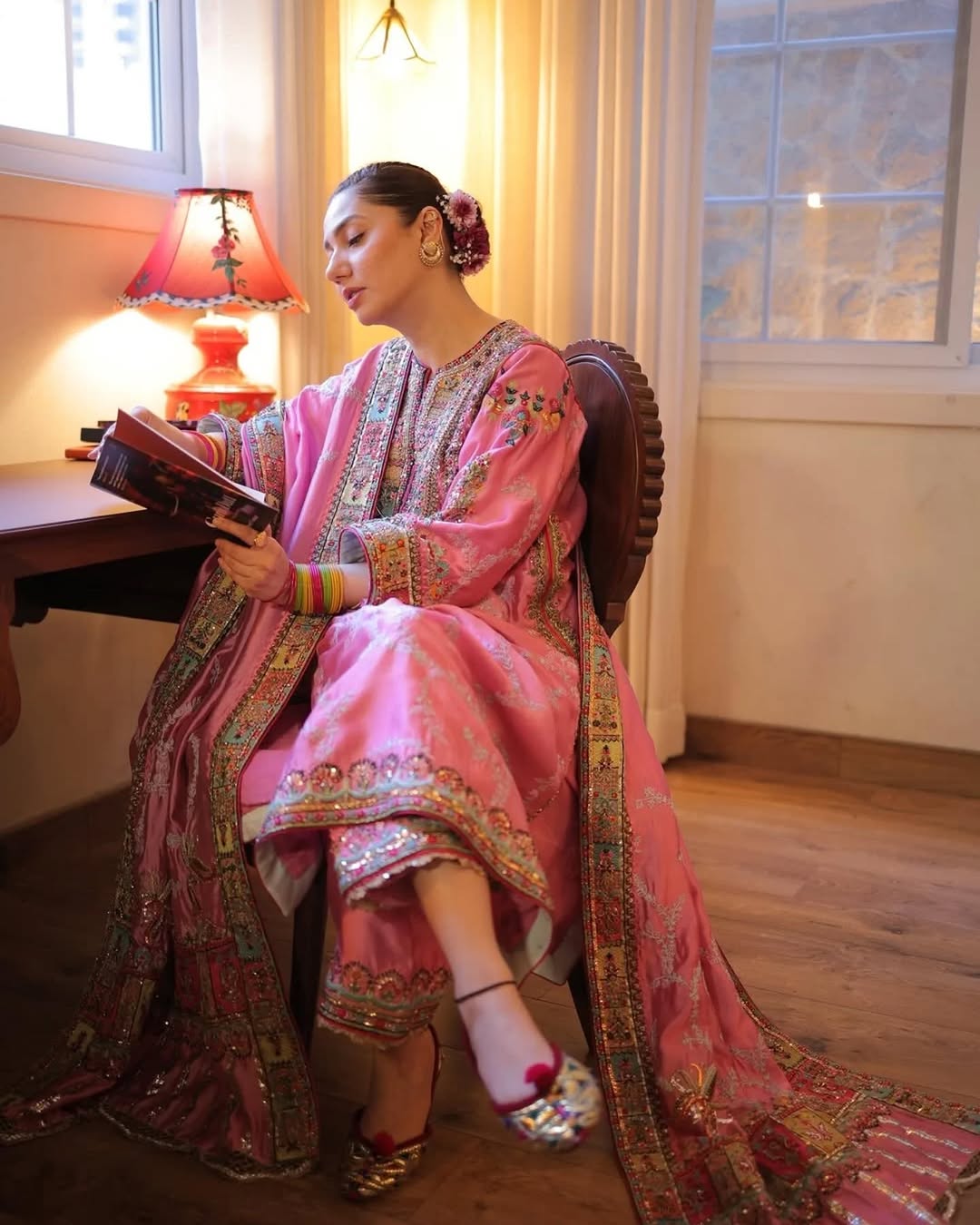 Mahira Khan | Rano Heirloom