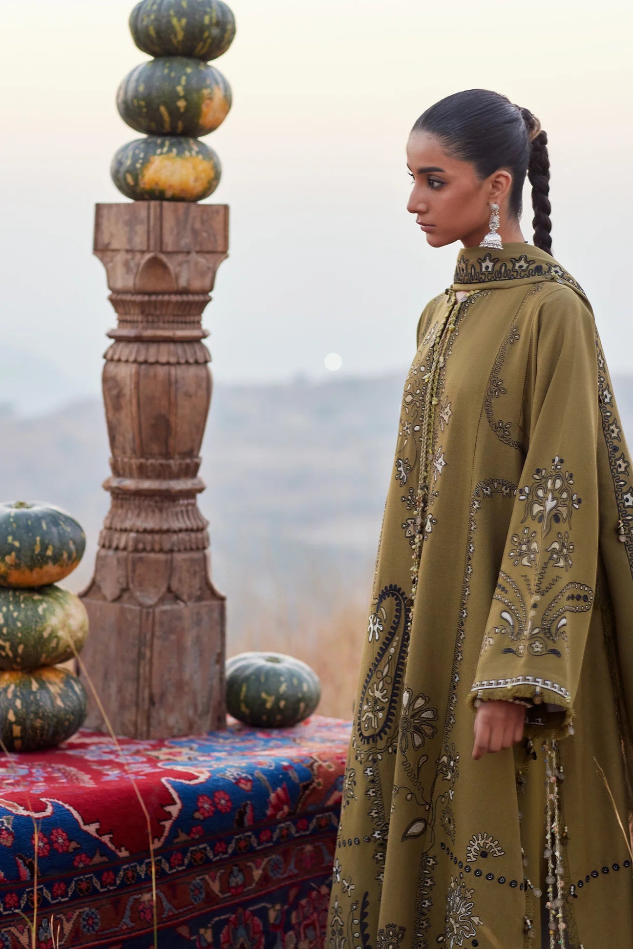 NAYRA (ZW25-07) | WINTER'25 | ZAHA