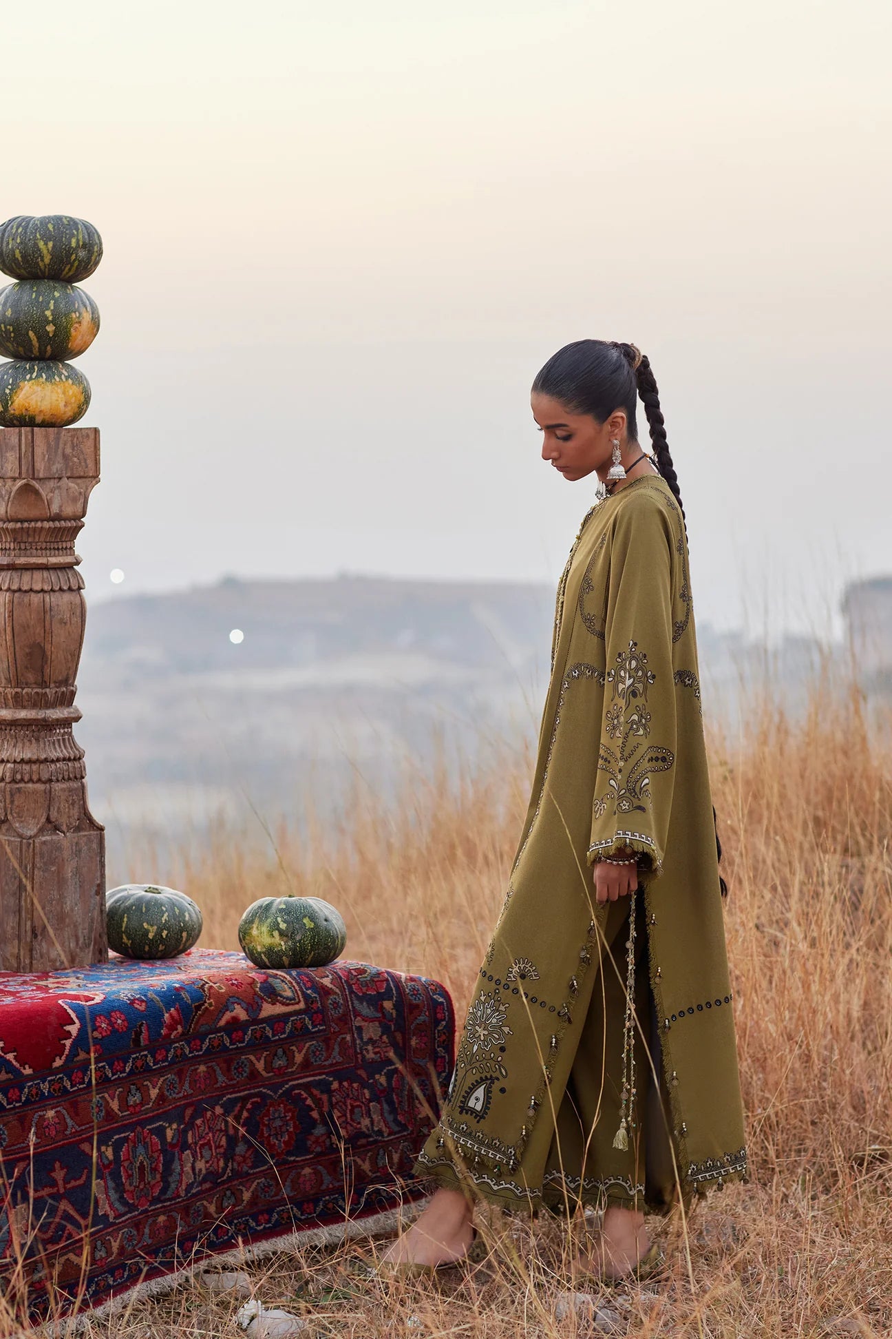 NAYRA (ZW25-07) | WINTER'25 | ZAHA