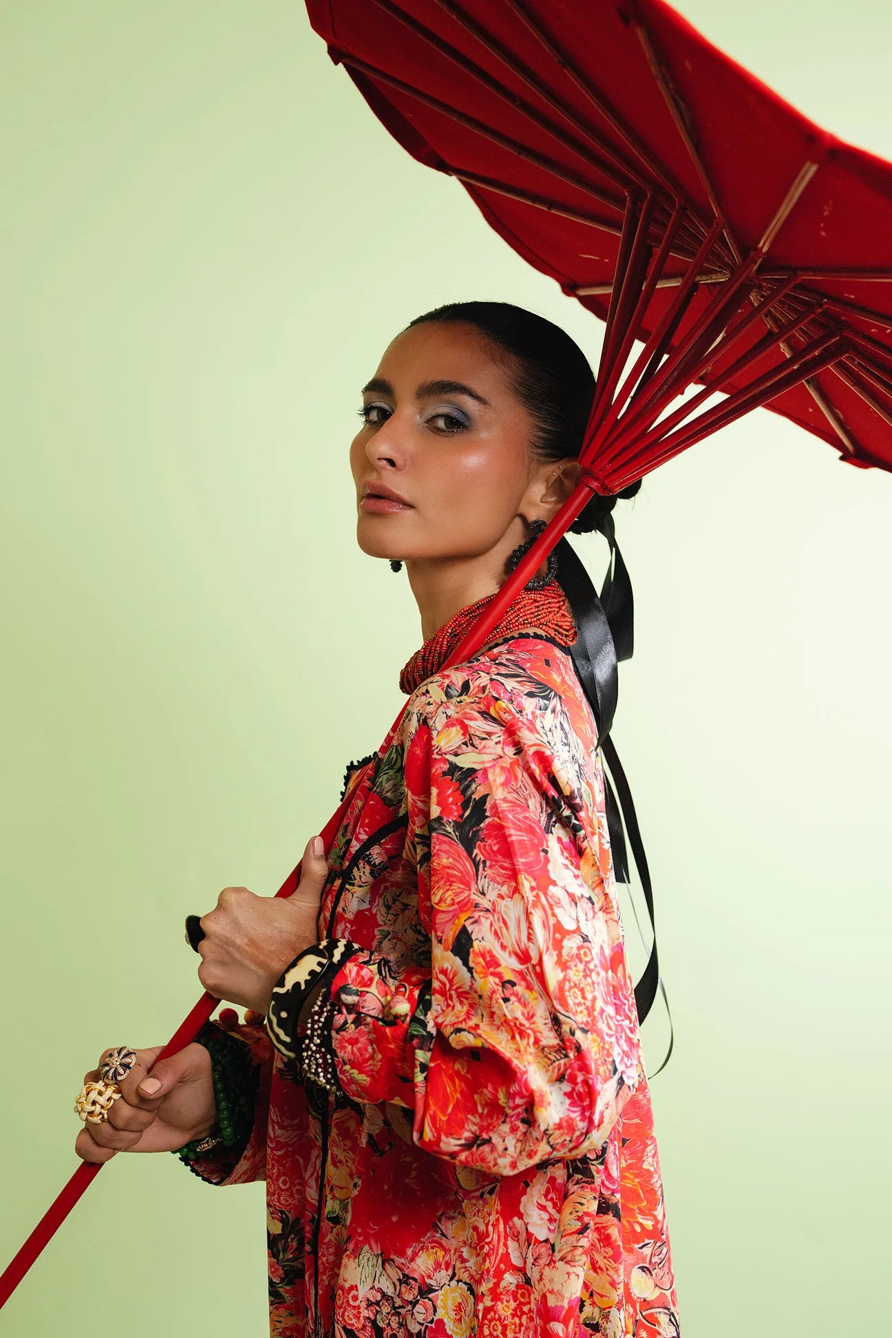 CRIMSON CRUSH (ZRW-21287) | Zaha Festive’25