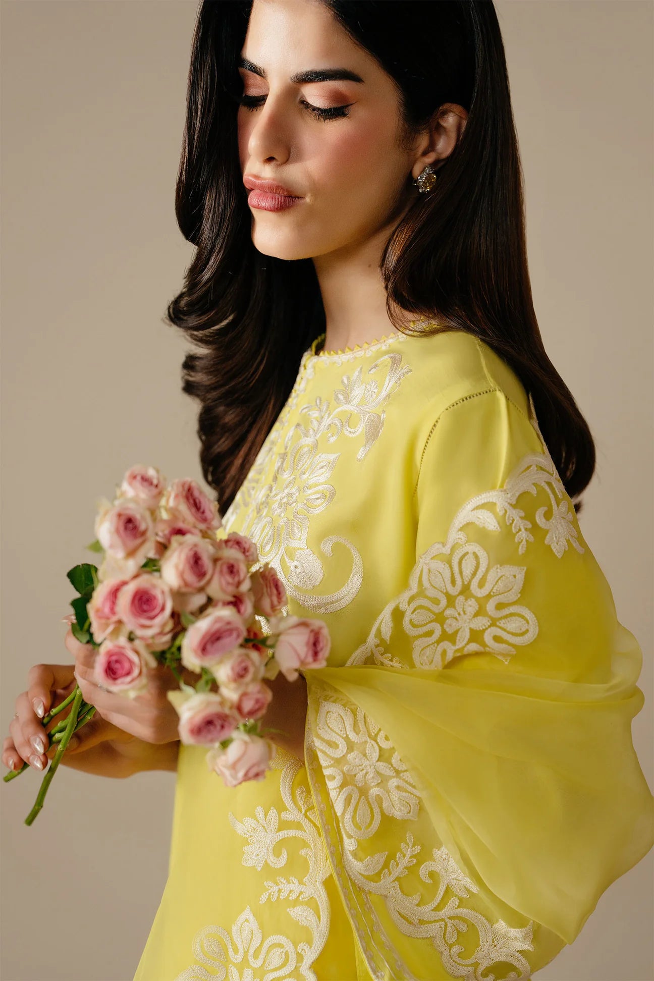 (ZRW-21520) LUNARAE | SERAE | ZAHA