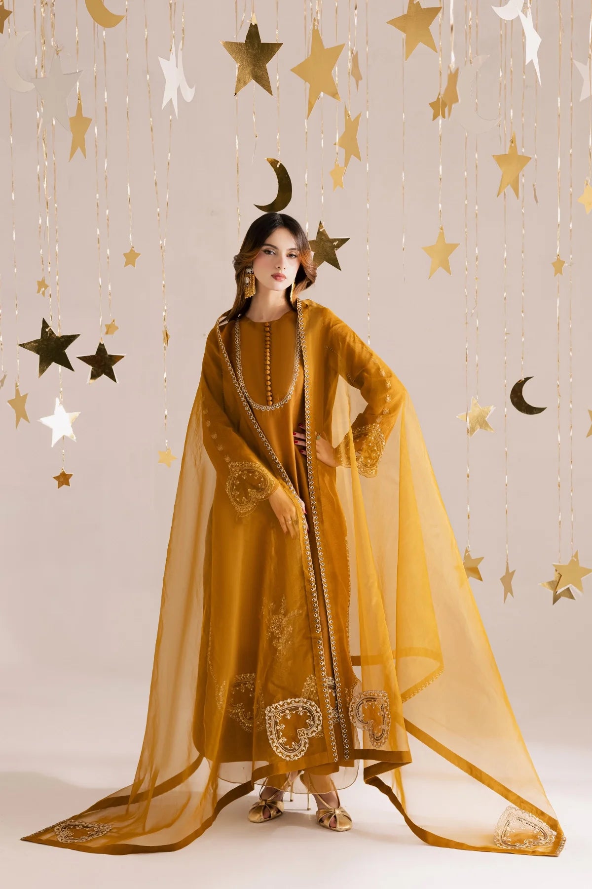 RE-32 | Crescent Dreams | VANYA