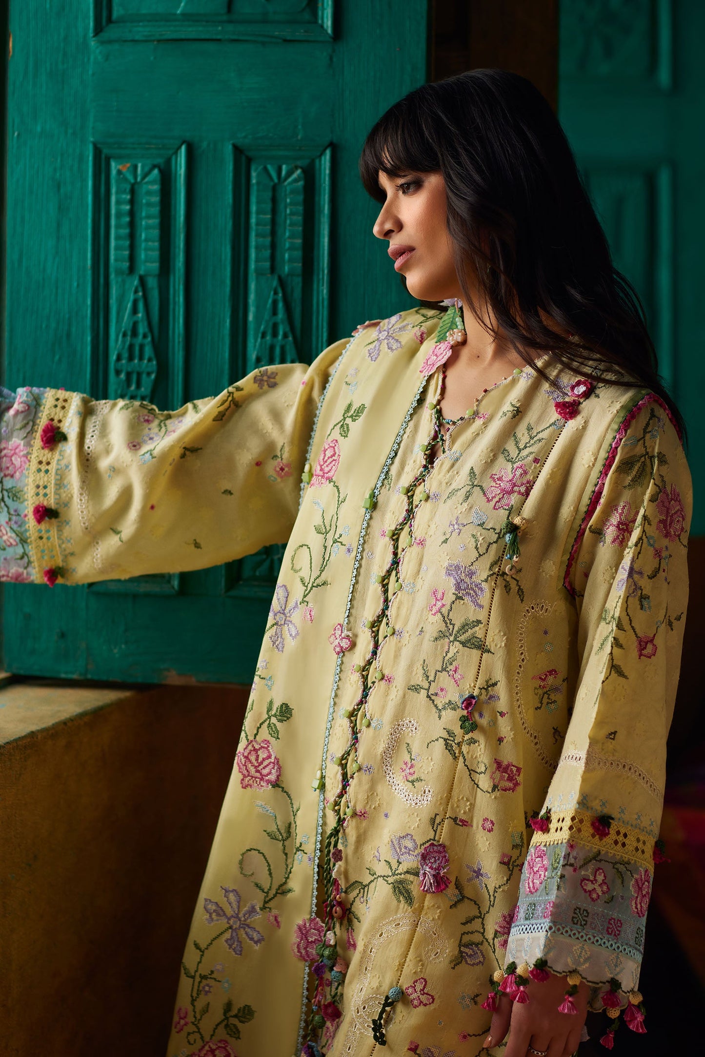 HUĀ YÙN 花韵 (ZL26-03 B) | Zaha Festive Lawn’26