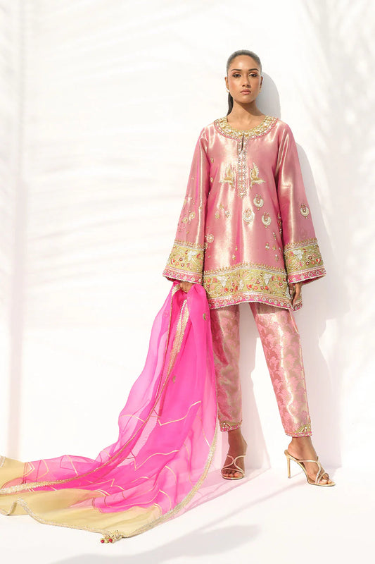 Oria | The Winter Edit '25 | Sania Maskatiya