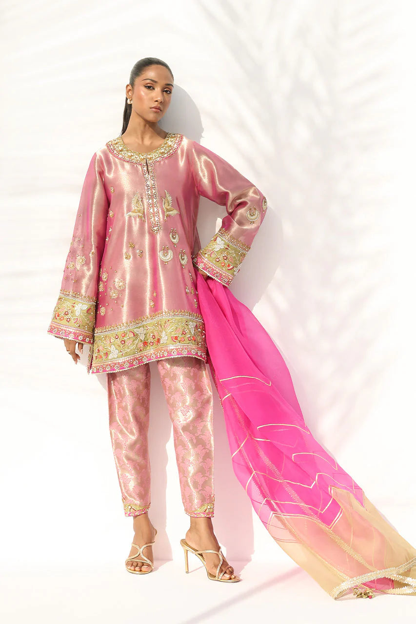 Oria | The Winter Edit '25 | Sania Maskatiya