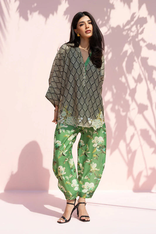 Sharis | Winter Capsule | Sania Maskatiya