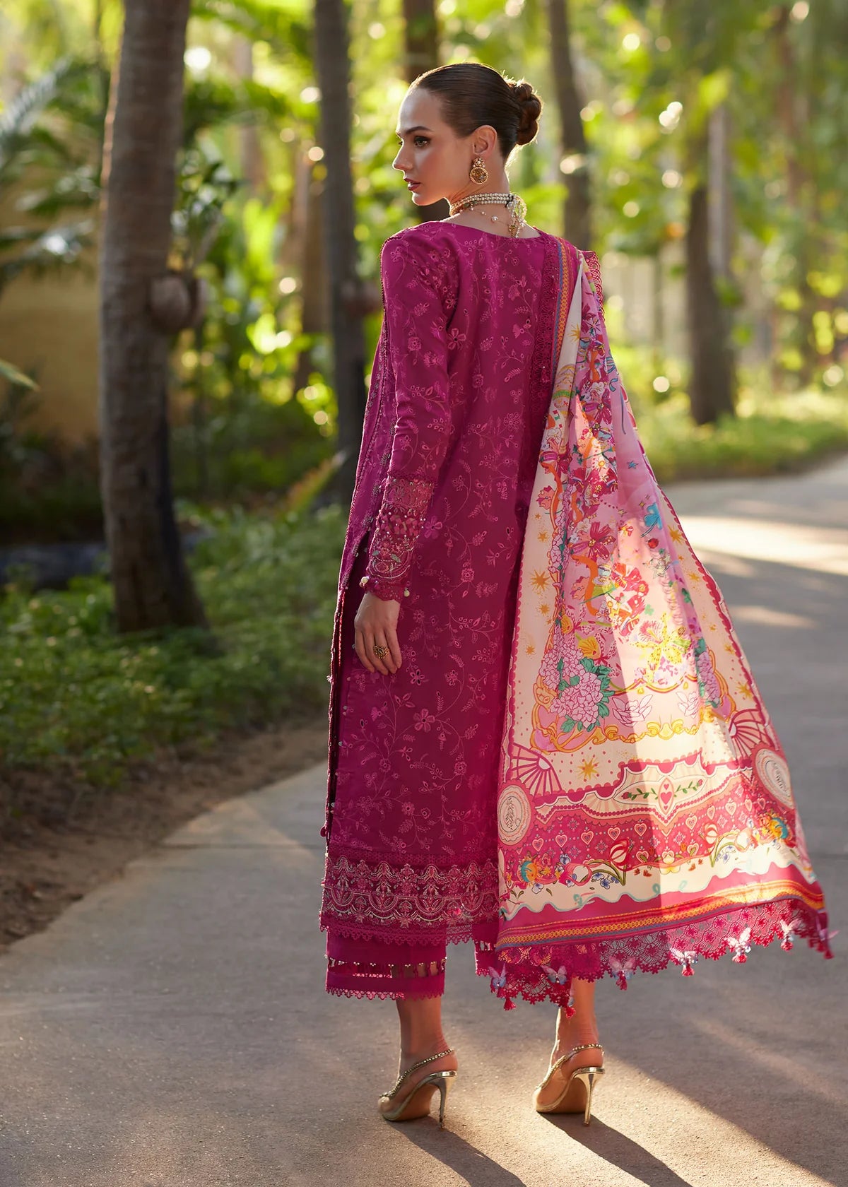 Avelyn | Ariya Luxury Lawn'26 | Kanwal Malik