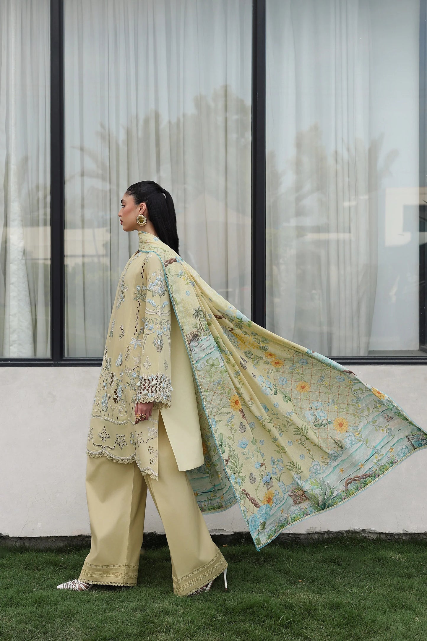 QKL-11 MEIRA | Qline Lawn Drop II | Qalamkar