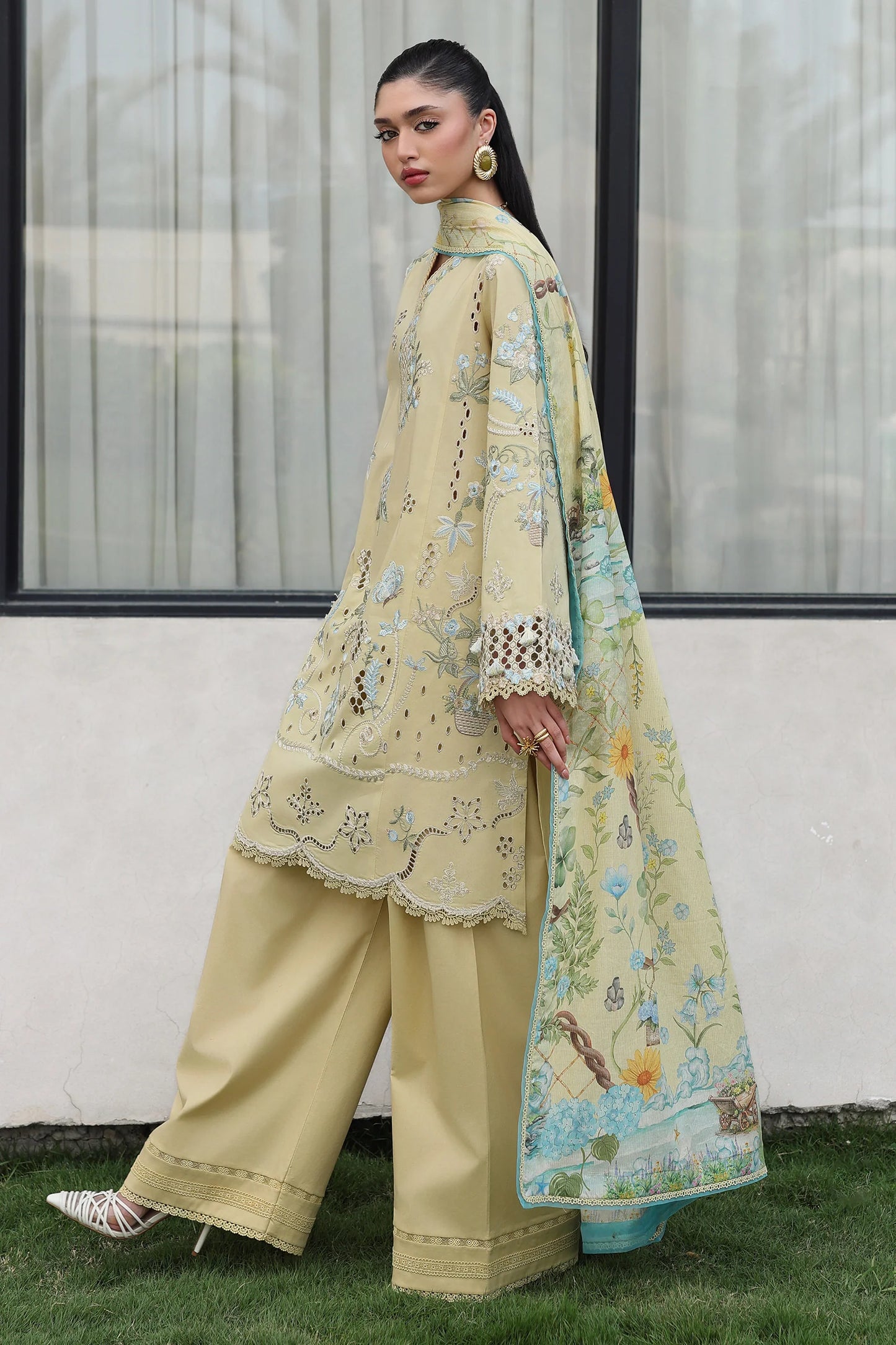 QKL-11 MEIRA | Qline Lawn Drop II | Qalamkar