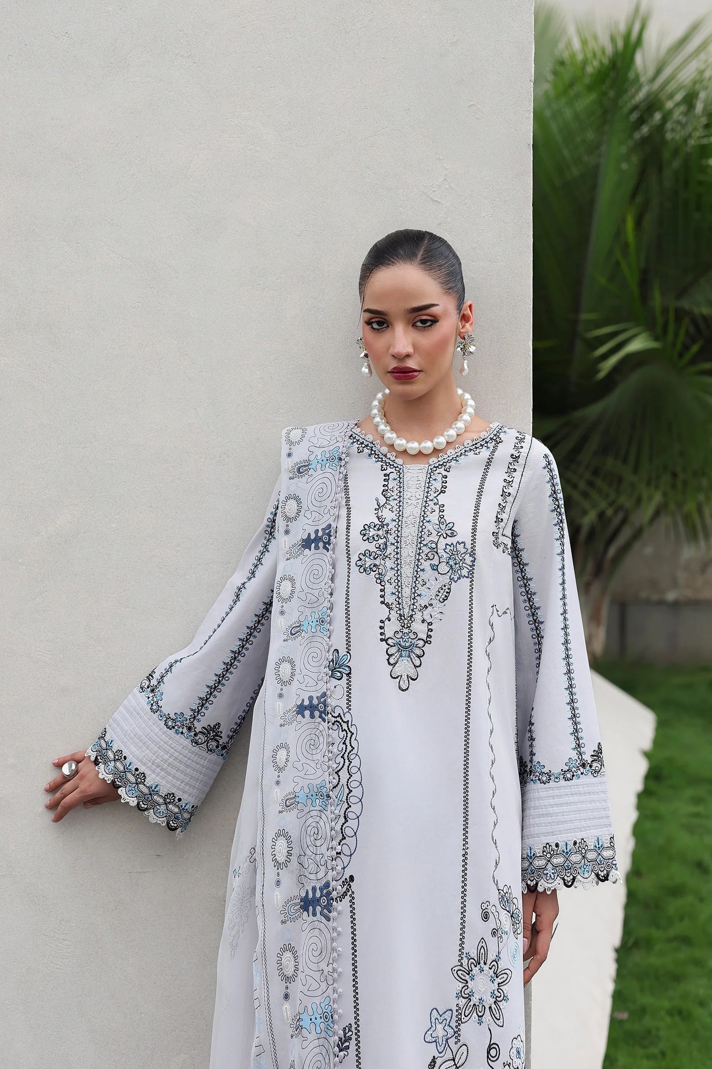 QKL-03 SAMIA | Qline Lawn Drop II | Qalamkar