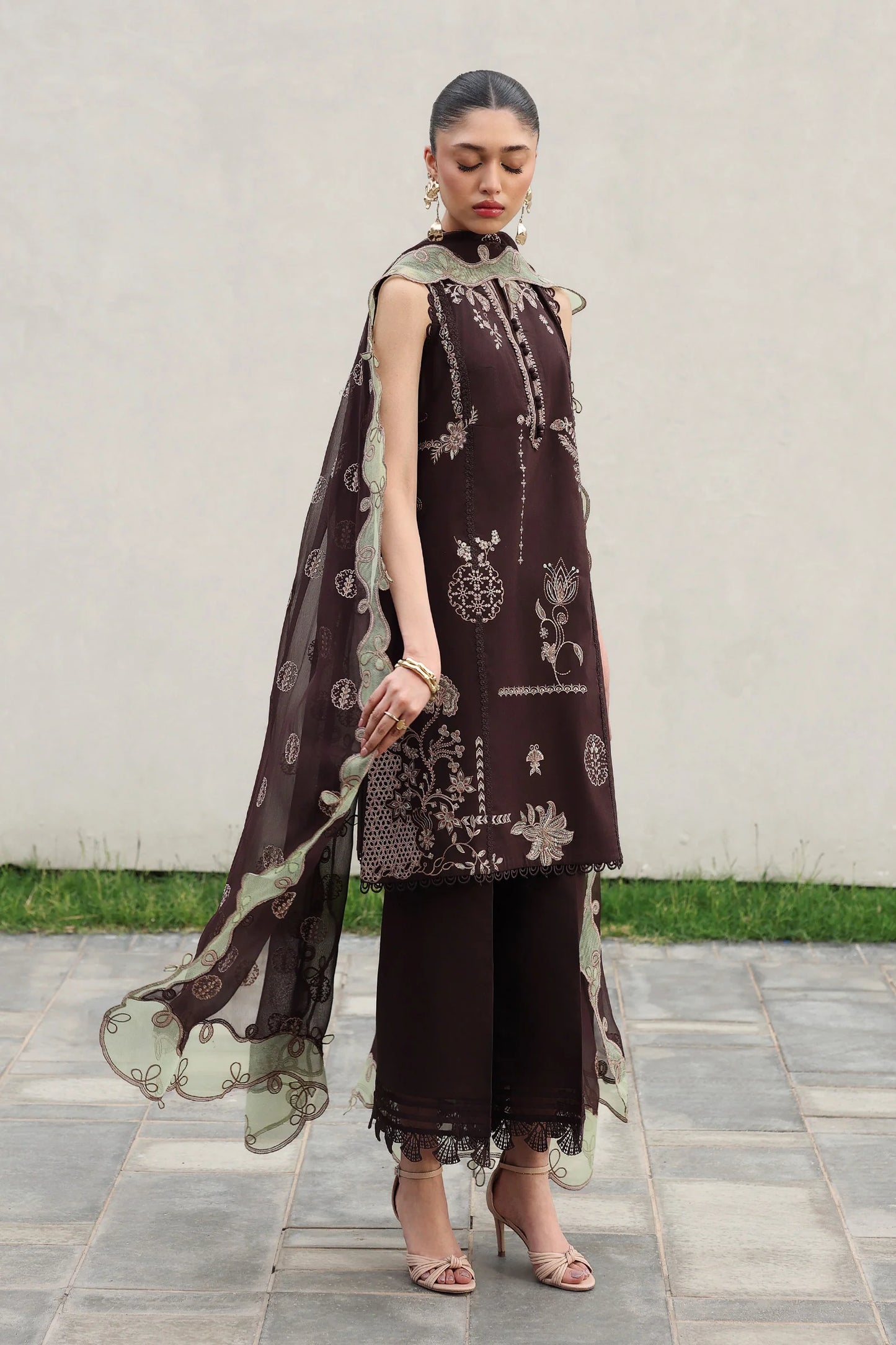 QKL-15 YASRA | Qline Lawn Drop II | Qalamkar