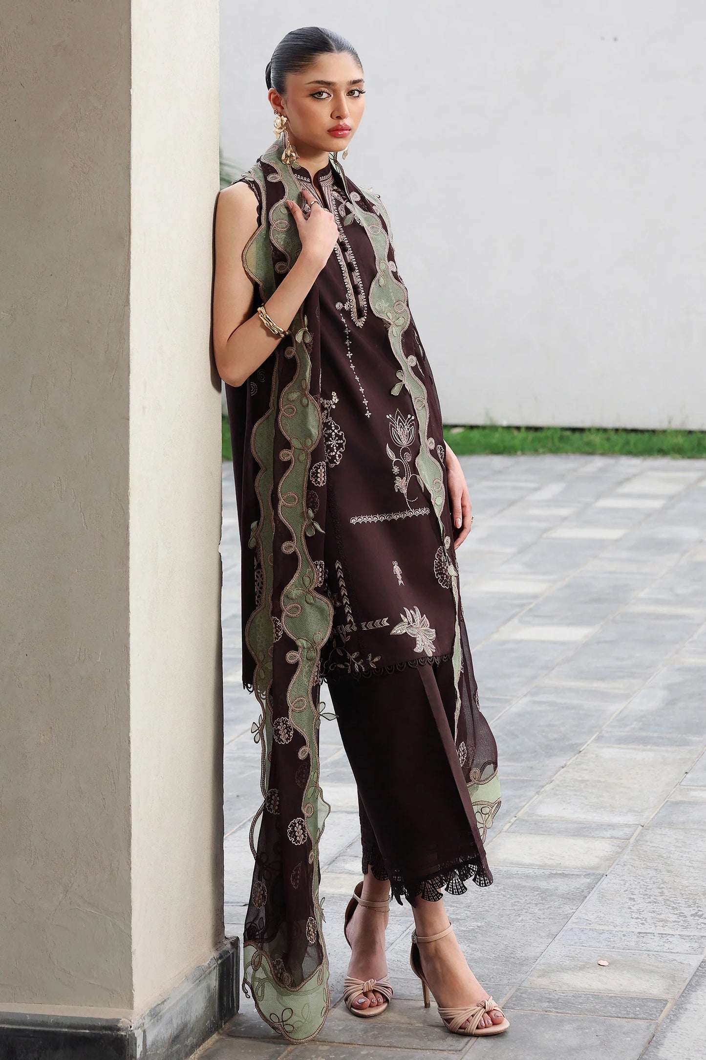 QKL-15 YASRA | Qline Lawn Drop II | Qalamkar